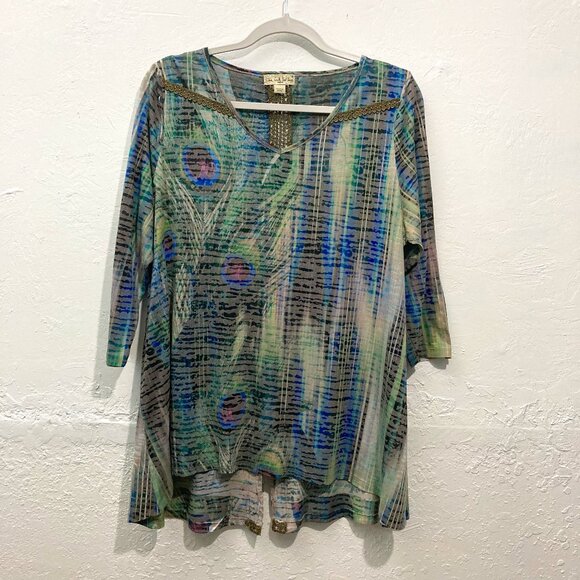 Live and Let Live Women Tunic Top Crochet Split Back 3/4 Sleeve Peacock Green 1X - Picture 1 of 11